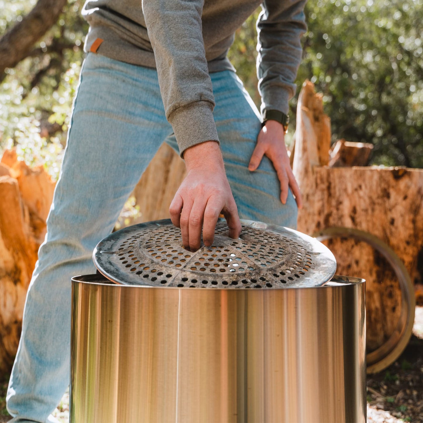 Solo Stove Bonfire with Stand | 19.5" Smokeless Fire Pit, Removable Ash Pan | Portable Stainless Steel Wood Burning Outdoor Fireplace, Ideal for 4–6 People, 21.75 lbs