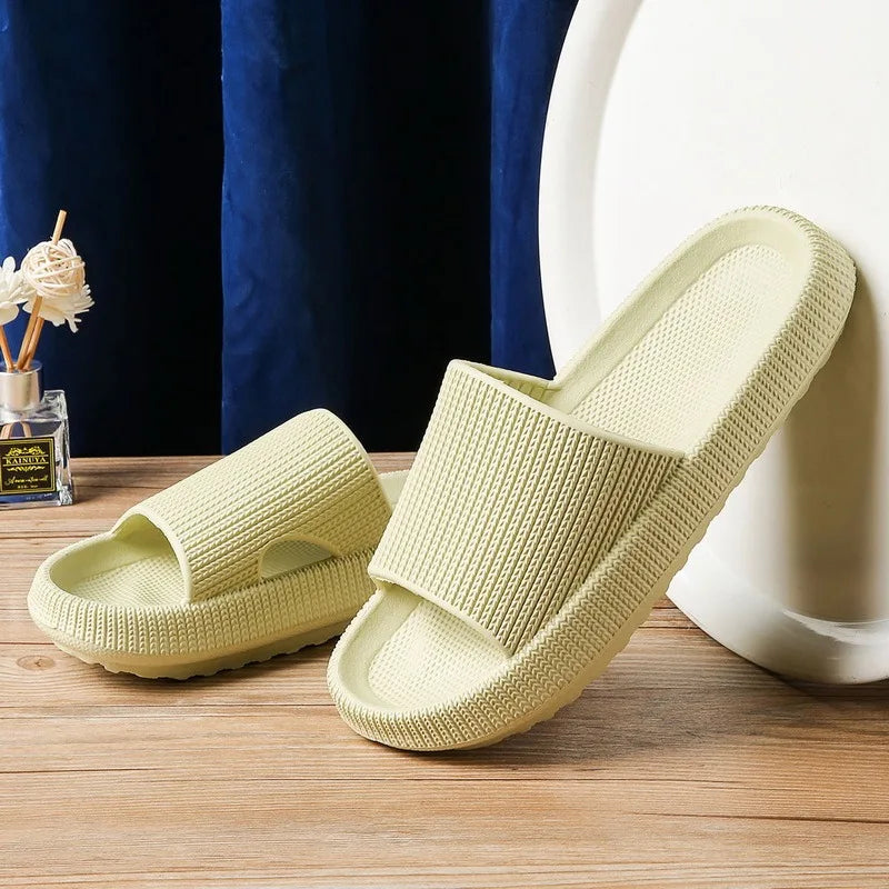 Summer Slippers For Men Women Soft Slippers Indoor Home Slides Cloud Slipper Men Flat Sandals Beach Shoes Man Male Flip Flops