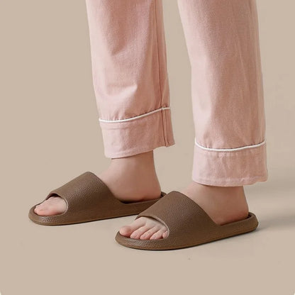 Summer Slippers For Men Women Soft Slippers Indoor Home Slides Cloud Slipper Men Flat Sandals Beach Shoes Man Male Flip Flops