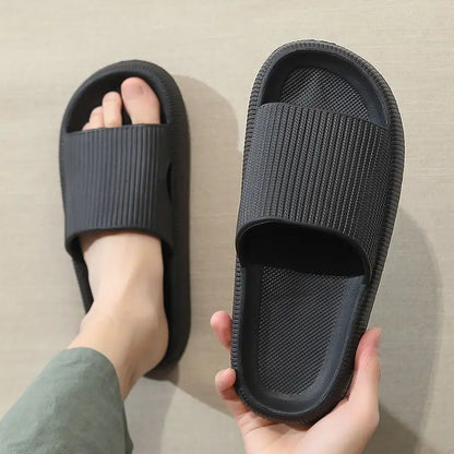 Summer Slippers For Men Women Soft Slippers Indoor Home Slides Cloud Slipper Men Flat Sandals Beach Shoes Man Male Flip Flops