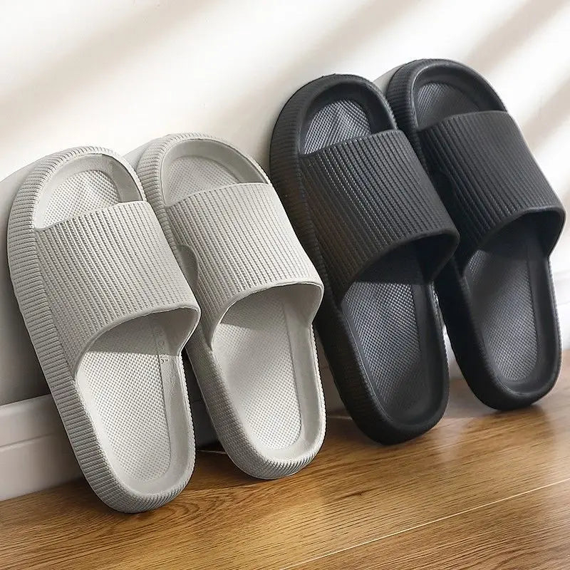 Summer Slippers For Men Women Soft Slippers Indoor Home Slides Cloud Slipper Men Flat Sandals Beach Shoes Man Male Flip Flops