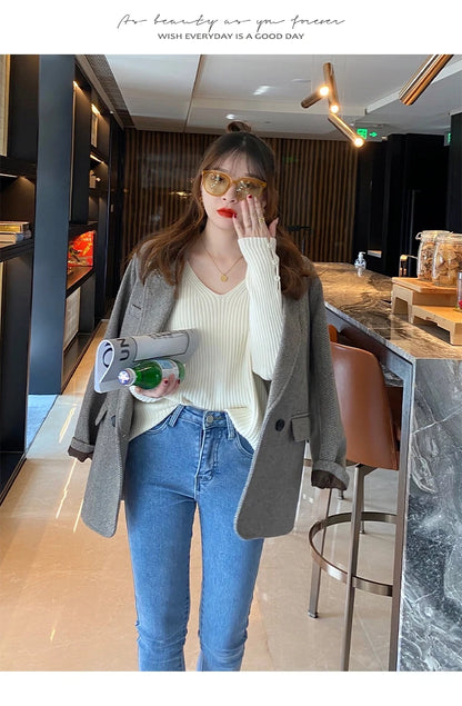Autumn Winter Women Sweaters Long Sleeve Knitted V Neck Button Pullover Sweater Femme Basic Solid Jersey Tops Fashion Clothes
