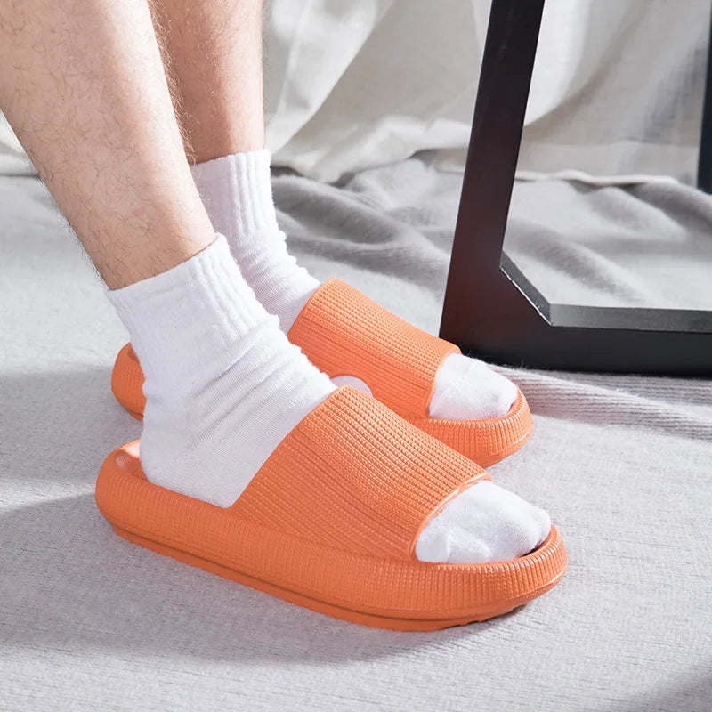 Summer Slippers For Men Women Soft Slippers Indoor Home Slides Cloud Slipper Men Flat Sandals Beach Shoes Man Male Flip Flops