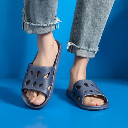 Summer Slippers For Men Women Soft Slippers Indoor Home Slides Cloud Slipper Men Flat Sandals Beach Shoes Man Male Flip Flops
