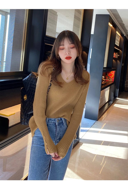 Autumn Winter Women Sweaters Long Sleeve Knitted V Neck Button Pullover Sweater Femme Basic Solid Jersey Tops Fashion Clothes