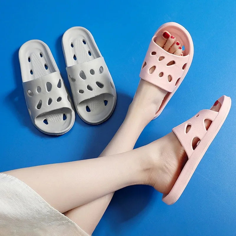 Summer Slippers For Men Women Soft Slippers Indoor Home Slides Cloud Slipper Men Flat Sandals Beach Shoes Man Male Flip Flops