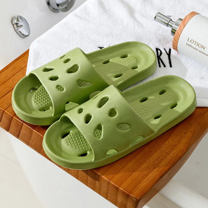 Summer Slippers For Men Women Soft Slippers Indoor Home Slides Cloud Slipper Men Flat Sandals Beach Shoes Man Male Flip Flops