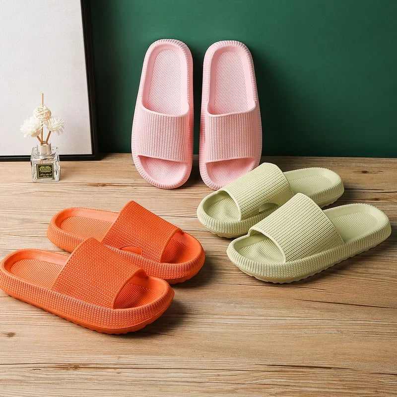 Summer Slippers For Men Women Soft Slippers Indoor Home Slides Cloud Slipper Men Flat Sandals Beach Shoes Man Male Flip Flops