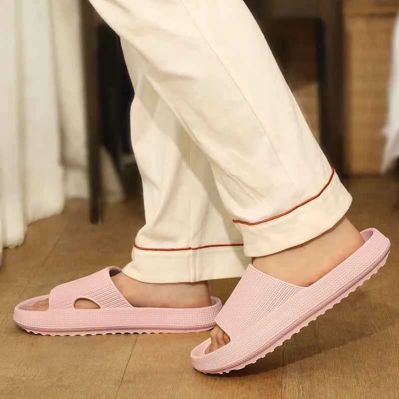 Summer Slippers For Men Women Soft Slippers Indoor Home Slides Cloud Slipper Men Flat Sandals Beach Shoes Man Male Flip Flops