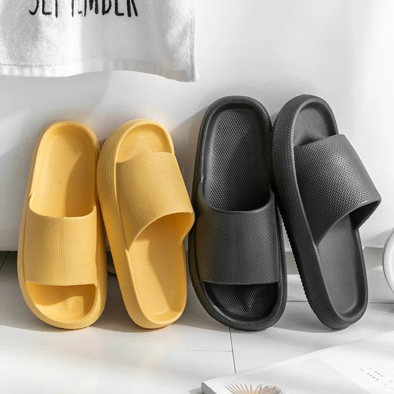 Summer Slippers For Men Women Soft Slippers Indoor Home Slides Cloud Slipper Men Flat Sandals Beach Shoes Man Male Flip Flops