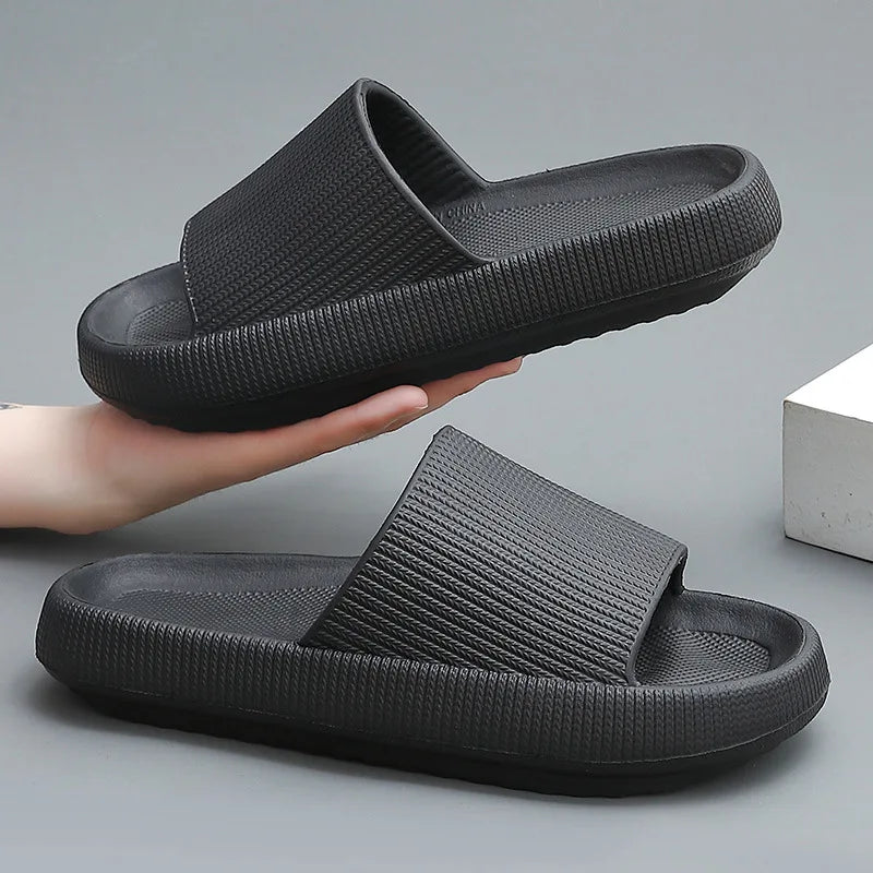 Summer Slippers For Men Women Soft Slippers Indoor Home Slides Cloud Slipper Men Flat Sandals Beach Shoes Man Male Flip Flops