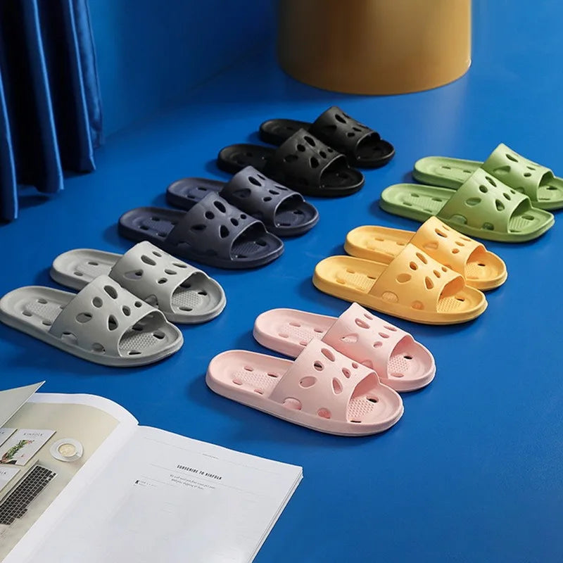 Summer Slippers For Men Women Soft Slippers Indoor Home Slides Cloud Slipper Men Flat Sandals Beach Shoes Man Male Flip Flops
